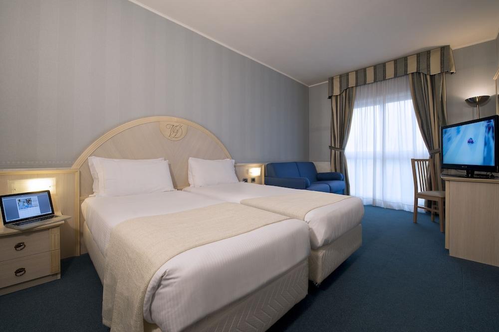 Hotel Villa Ducale Парма Екстериор снимка