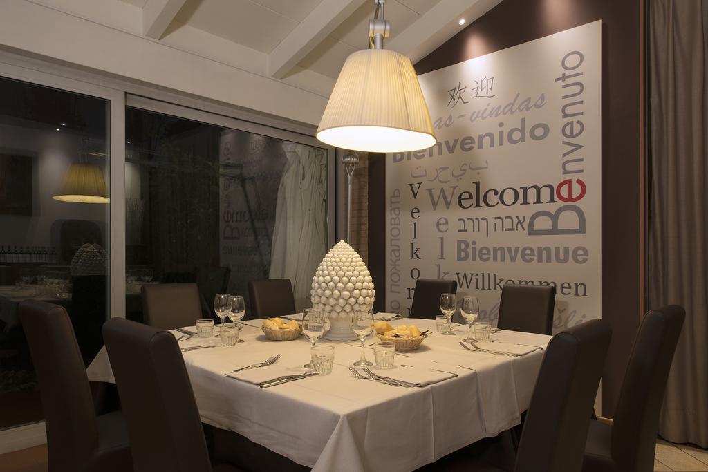 Hotel Villa Ducale Парма Екстериор снимка